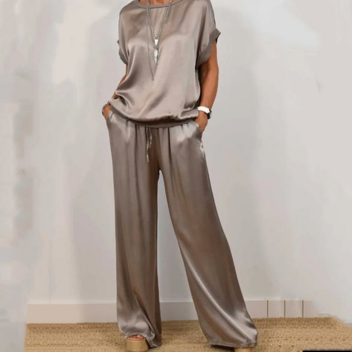 Nadine - Set aus Satinoberteil und weiter Hose