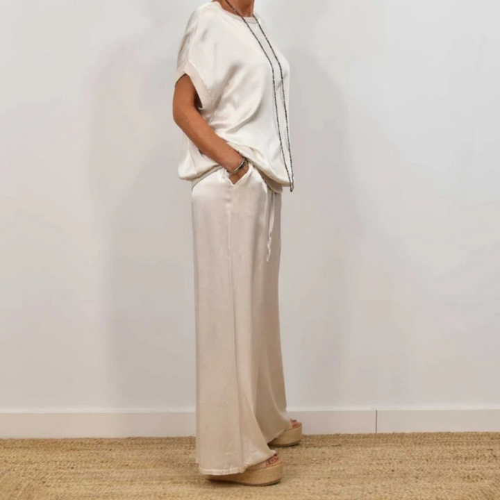 Nadine - Set aus Satinoberteil und weiter Hose
