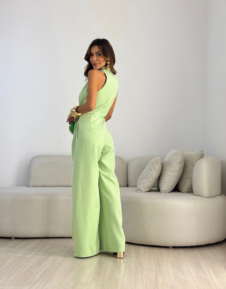 Ismerie - Fließender Jumpsuit mit weitem Bein