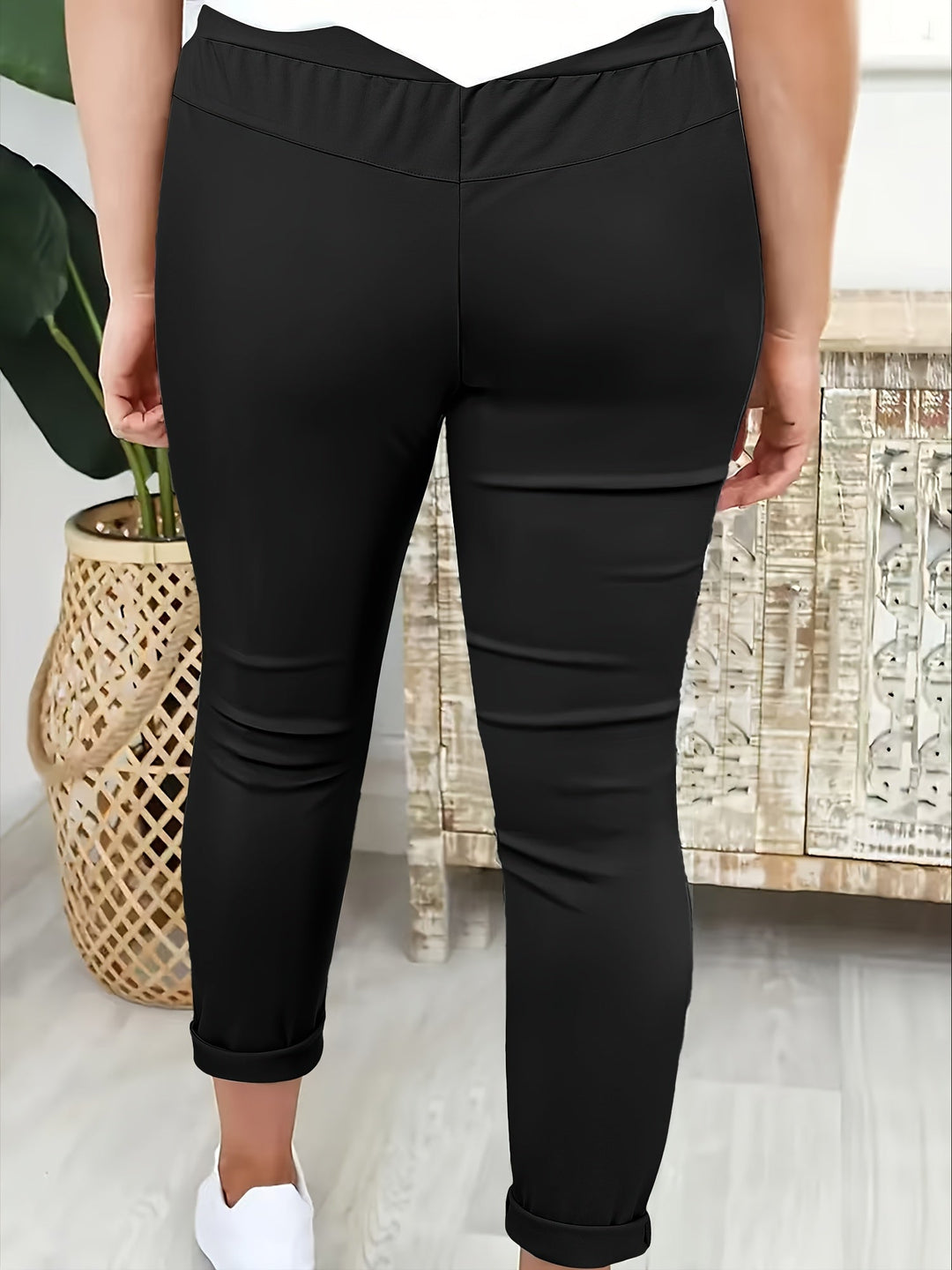 Tansy - Schmal geschnittene Stretchhose mit Tunnelzug