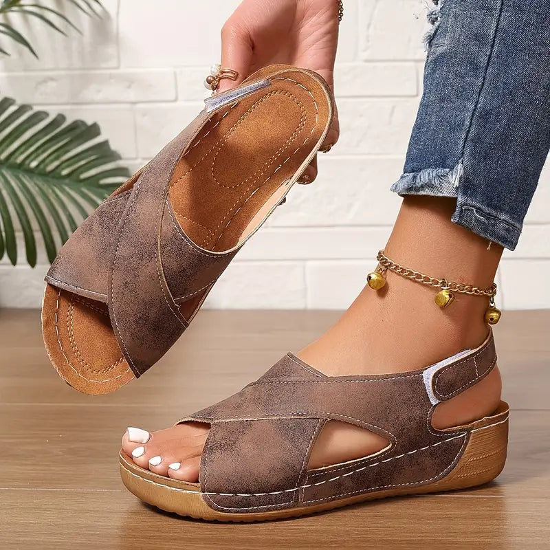 Lacey - Komfort-Sandalen mit Kreuzriemen