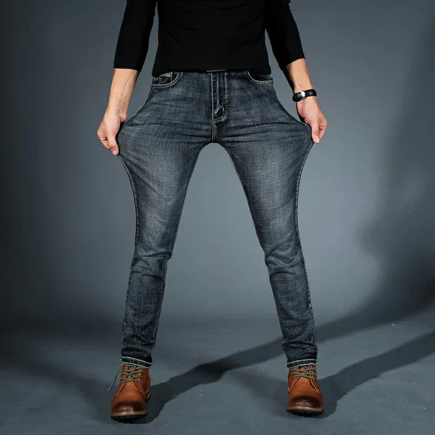 Elian - Schmal geschnittene Stretch-Jeans