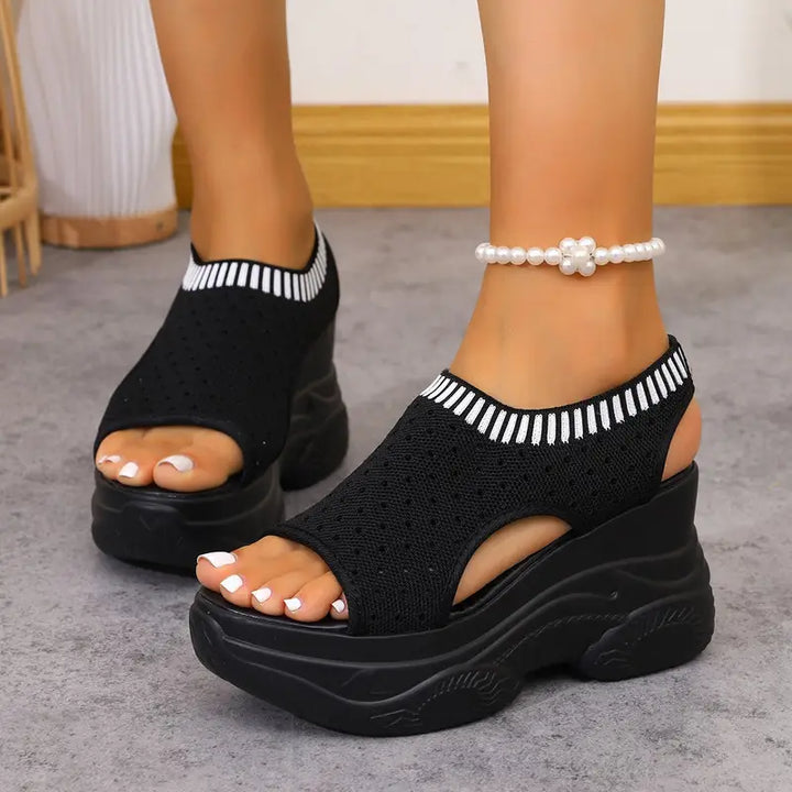Tindra - gepolsterte orthopädische Sandalen