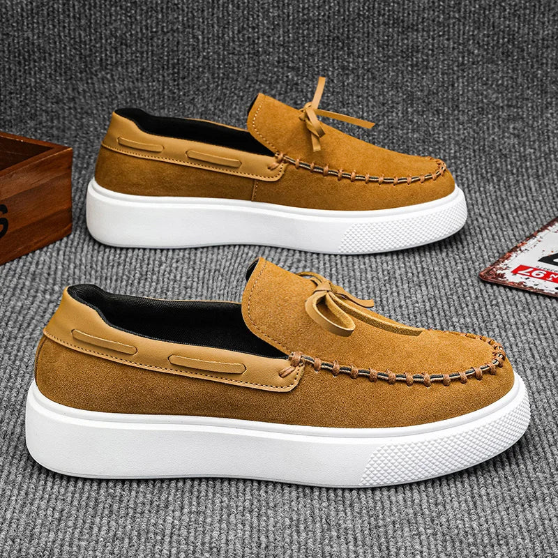 Reed - Quasten-Slip-On-Plateau-Loafer