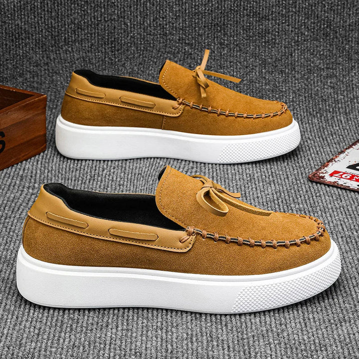 Reed - Quasten-Slip-On-Plateau-Loafer
