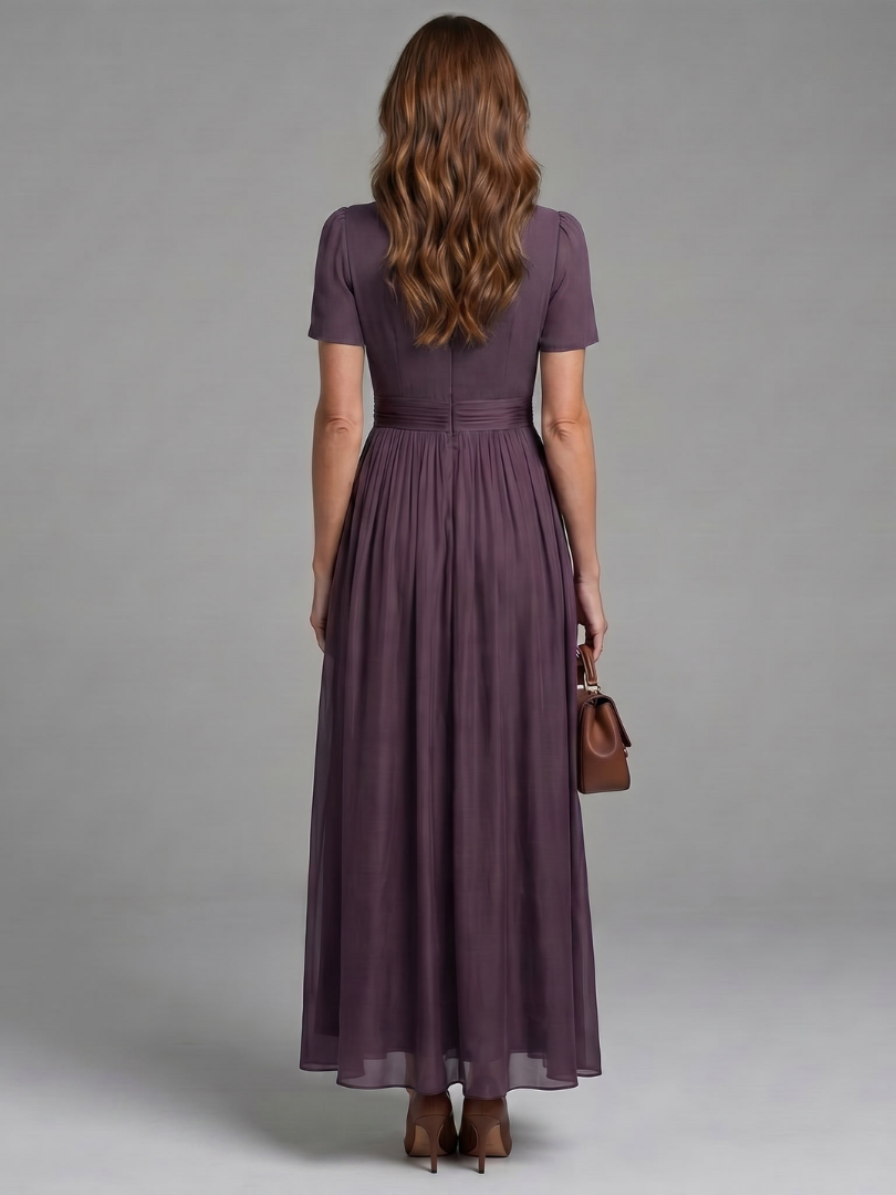 Jovelle - plissiertes Maxikleid mit weichem Griff