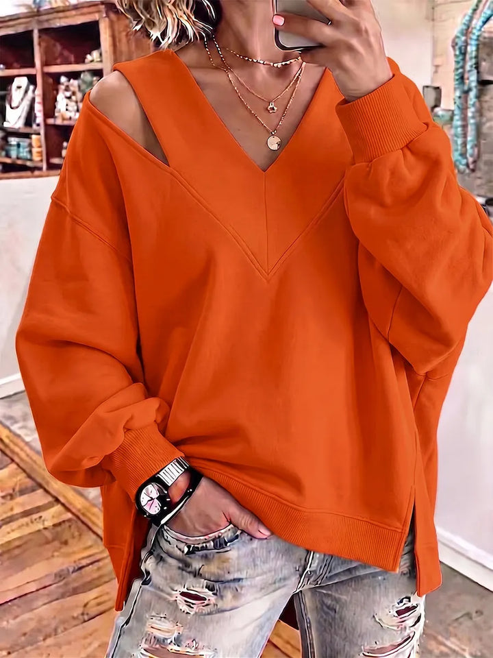 Aurelia - Soft-Touch-Sweatshirt mit Cut-out und V-Ausschnitt