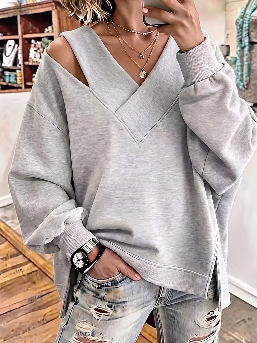 Aurelia - Soft-Touch-Sweatshirt mit Cut-out und V-Ausschnitt