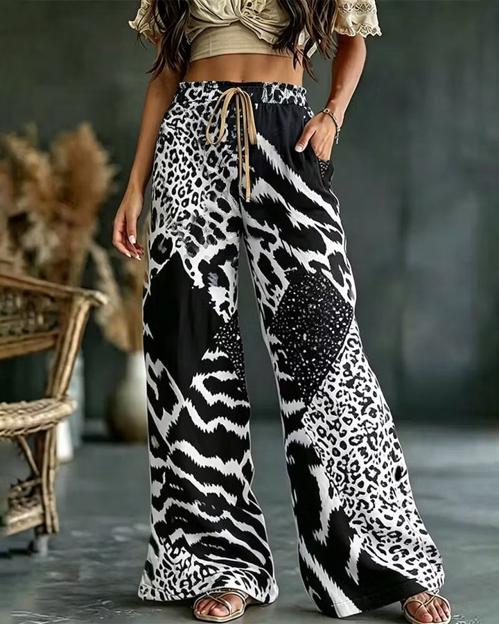 Elfrida - Weiche weite Hose mit Leopard-Print im Patchwork-Design
