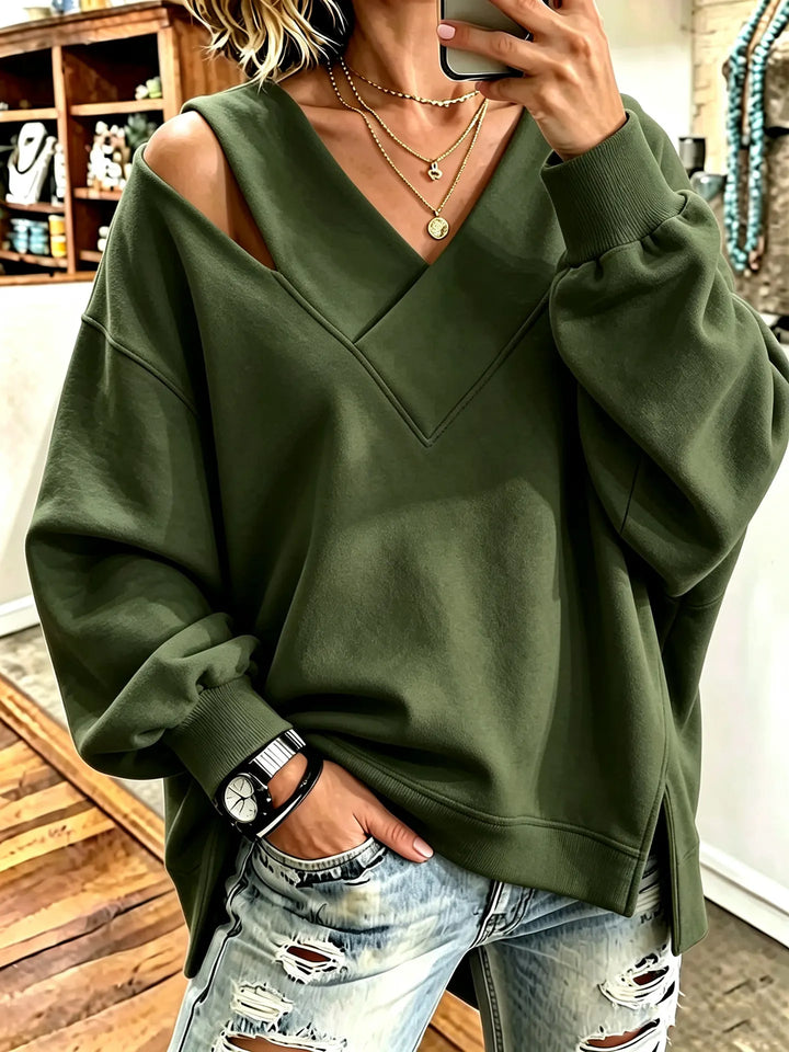 Aurelia - Soft-Touch-Sweatshirt mit Cut-out und V-Ausschnitt