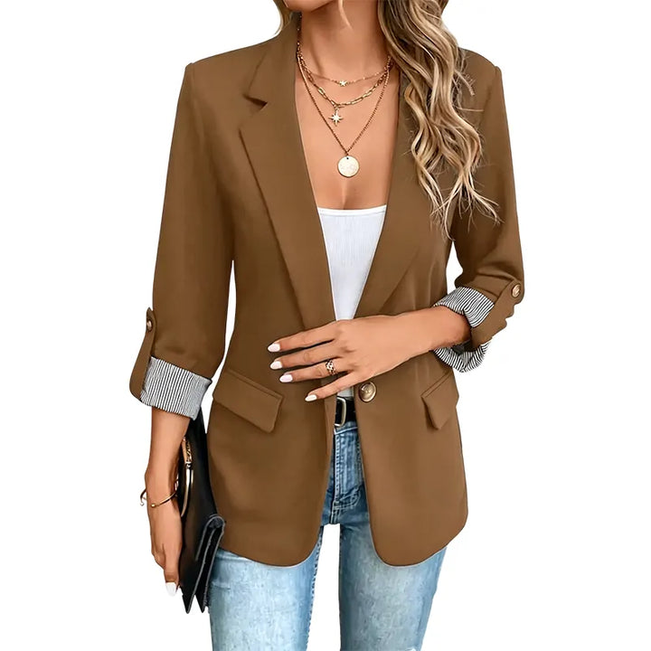 Neravelle - Taillierter Blazer mit aufgerollten Ärmeln