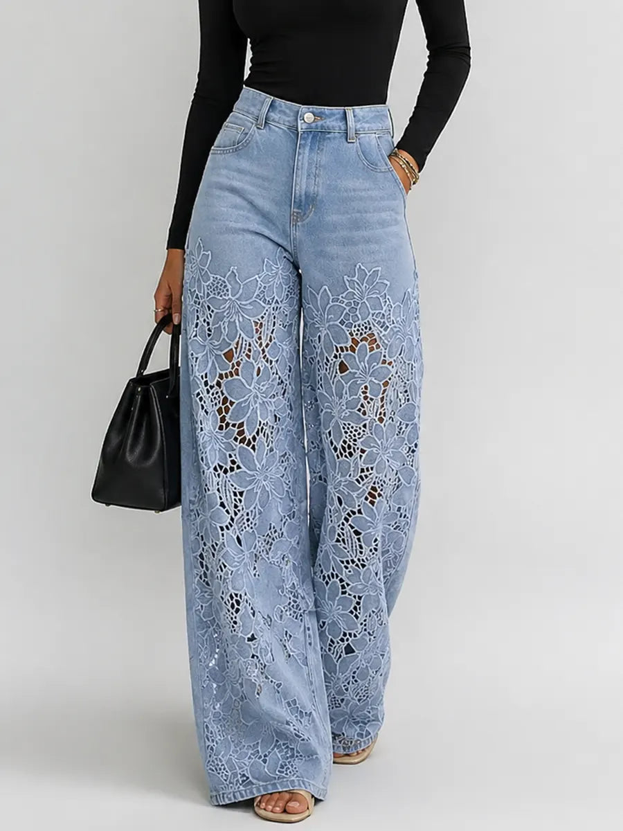 Kaliora - Wide-Leg-Jeans mit floraler Spitze