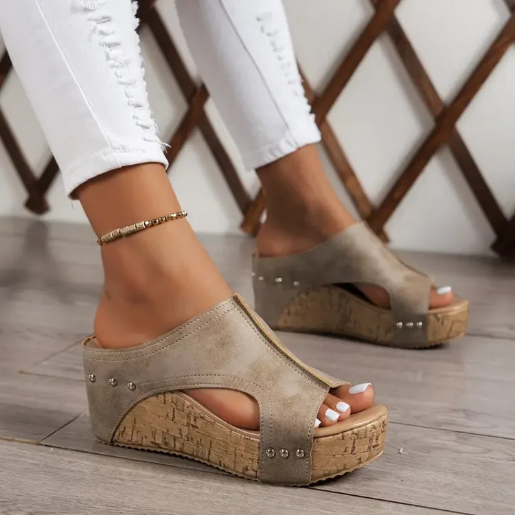 Oshae - Stützende Sandalen