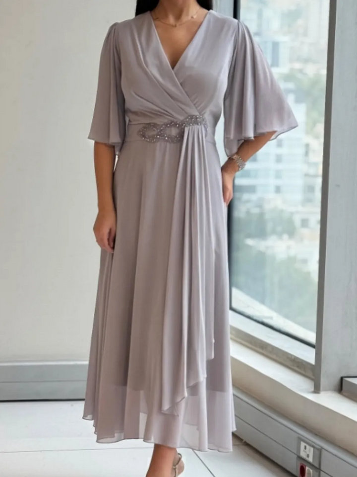 Celinette - Chiffon-Maxikleid mit kristallbesetztem Taillenbund