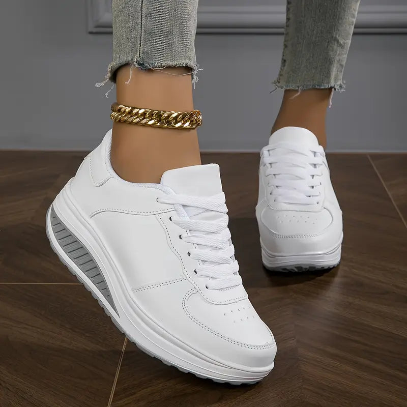 Sable - Plateau-Sneaker mit Schnürung in bequemer Passform