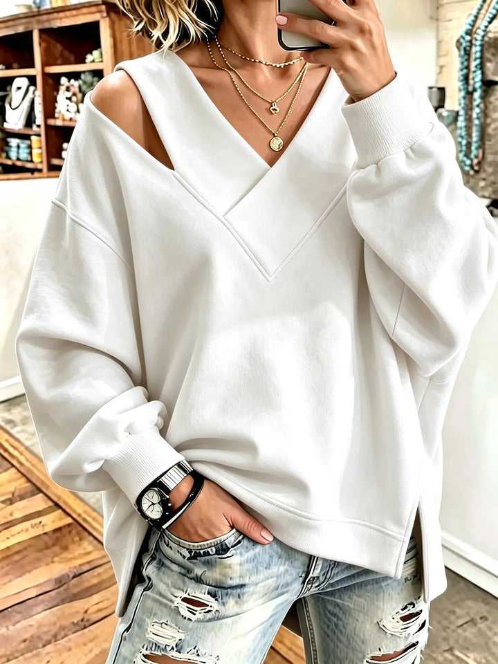 Aurelia - Soft-Touch-Sweatshirt mit Cut-out und V-Ausschnitt