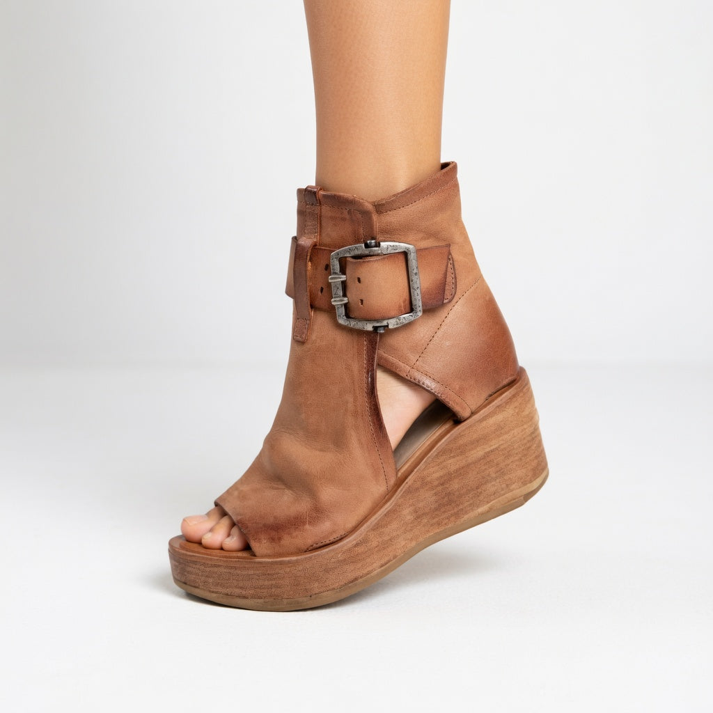 Briseida - Elegante Peep-Toe-Stiefeletten mit Keilabsatz