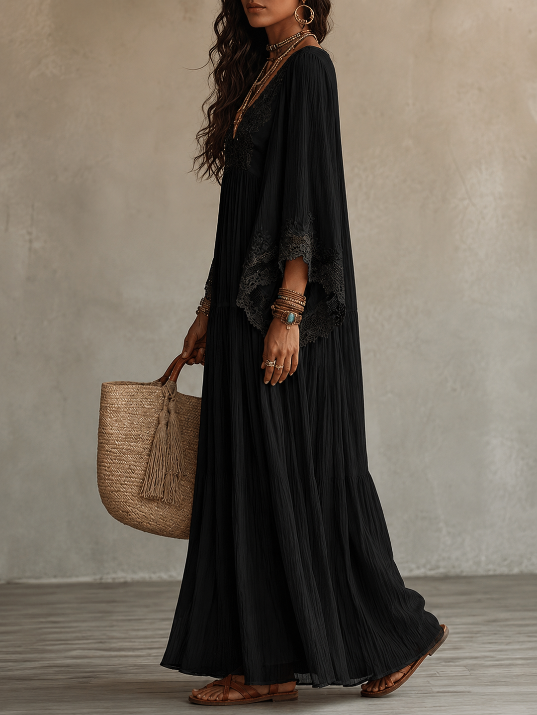Aerinne - Luftiges plissiertes Maxikleid