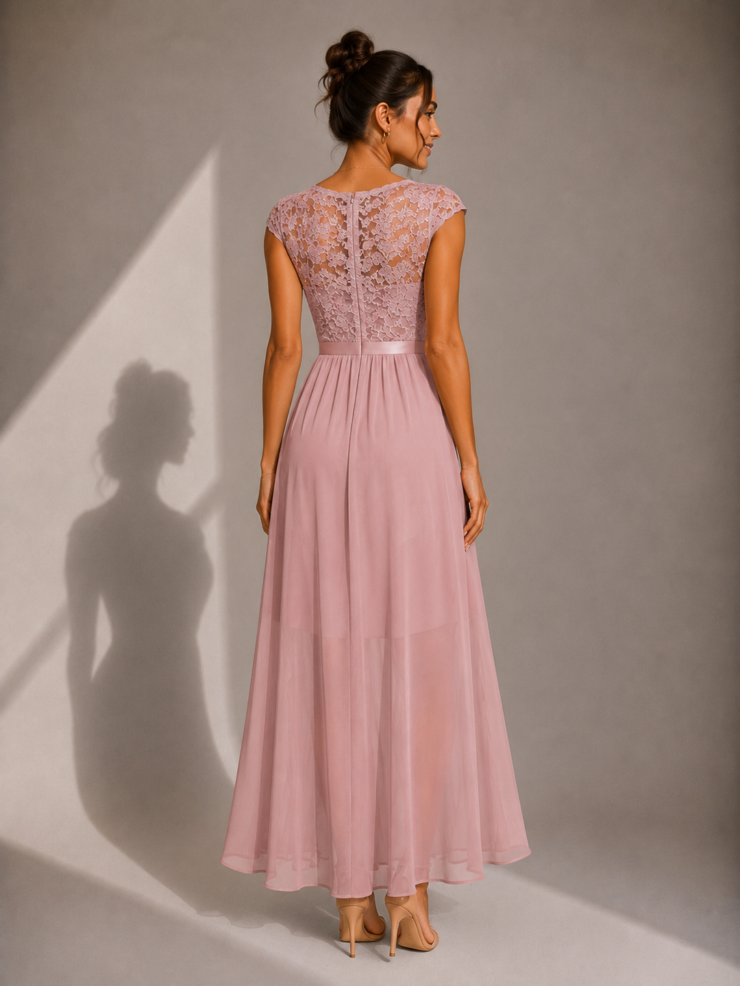Ainsley - Besticktes Abendkleid