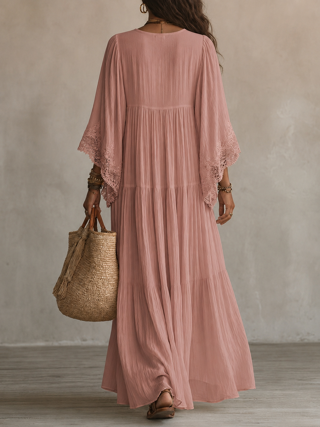 Aerinne - Luftiges plissiertes Maxikleid