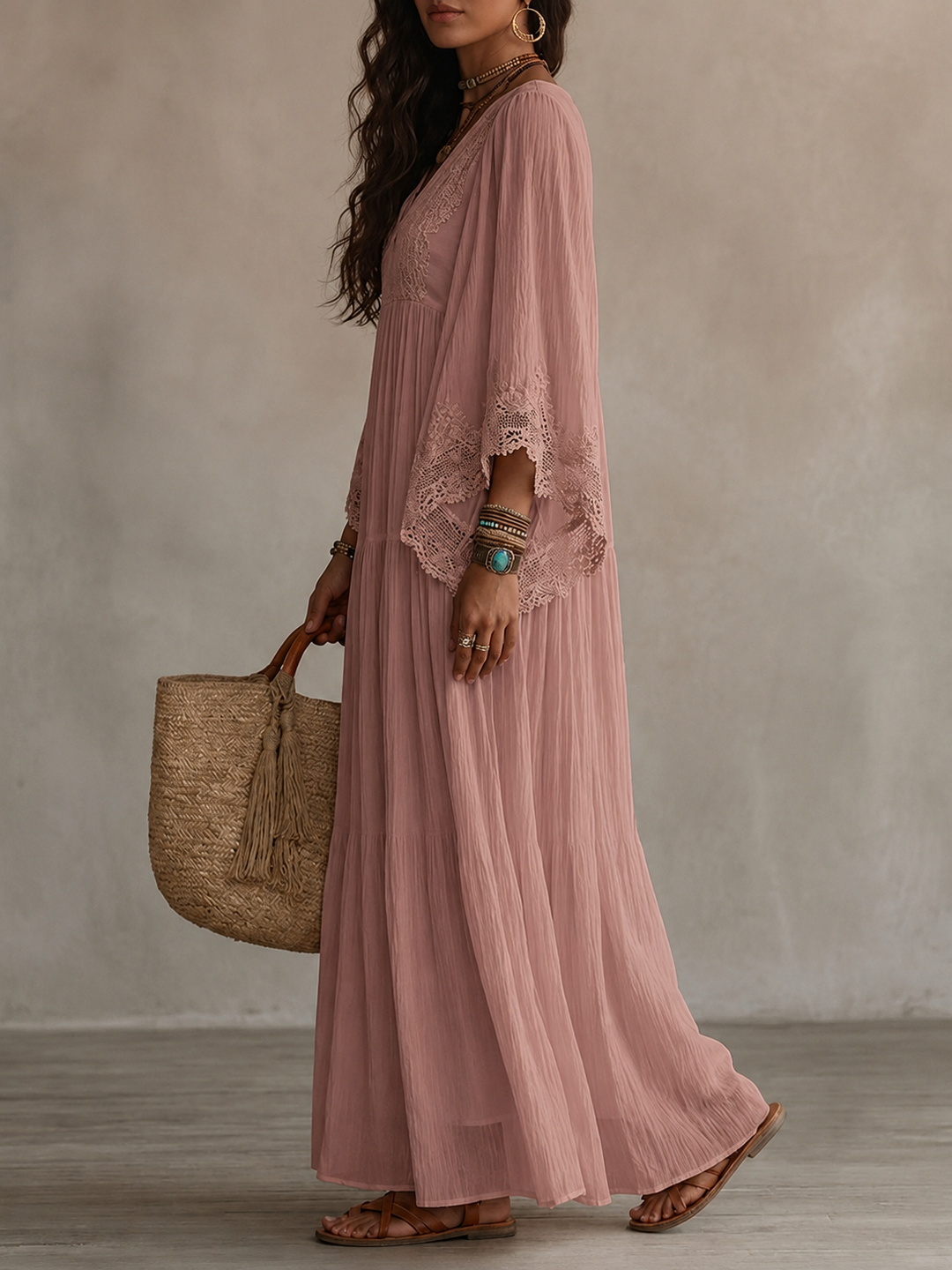 Aerinne - Luftiges plissiertes Maxikleid