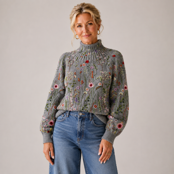 Adorelia - Weicher, floral gemusterter Strickpullover