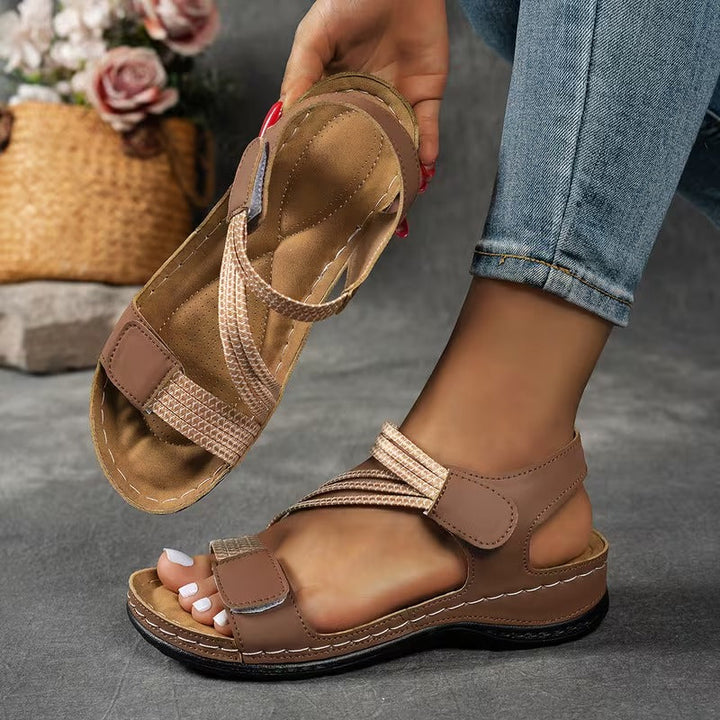 Courtney - Komfort-Sandalen mit Kreuzriemen
