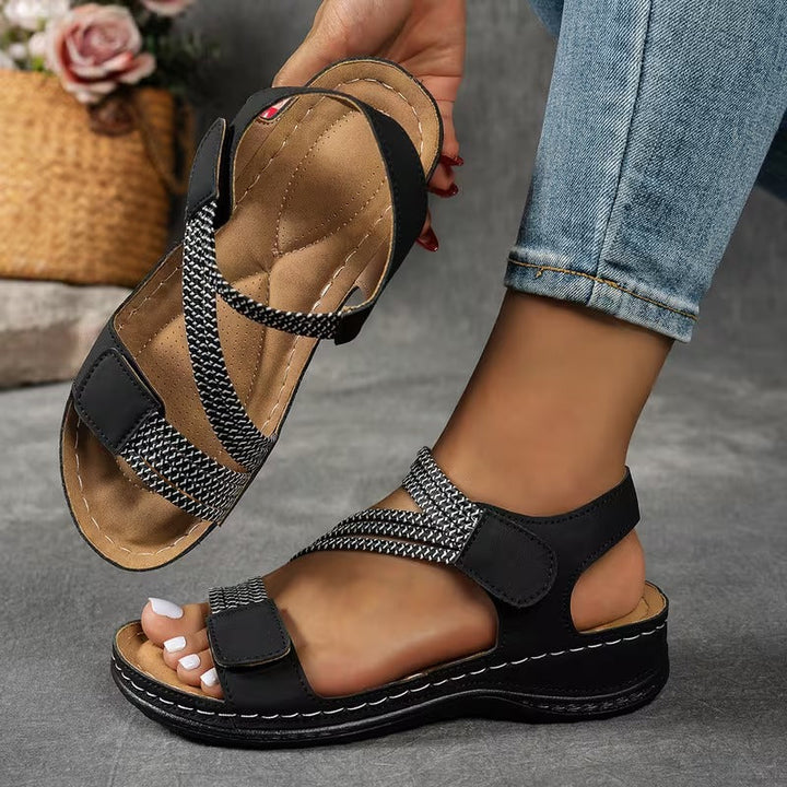 Courtney - Komfort-Sandalen mit Kreuzriemen