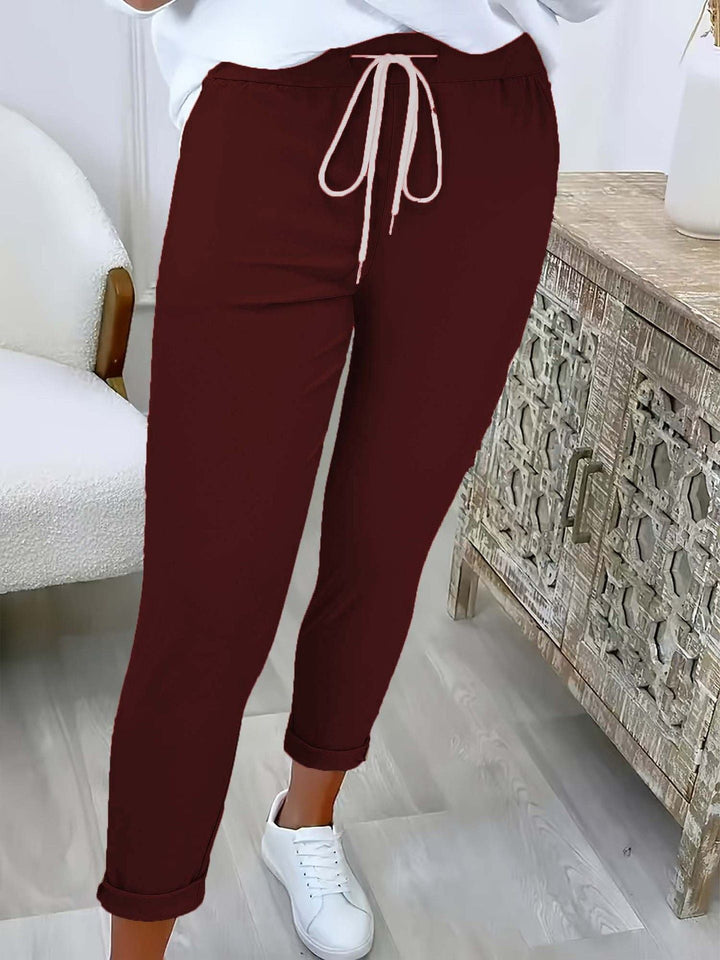 Tansy - Schmal geschnittene Stretchhose mit Tunnelzug