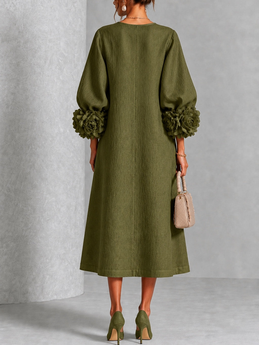 Estelora - Skulptural geschnittenes florales Midikleid