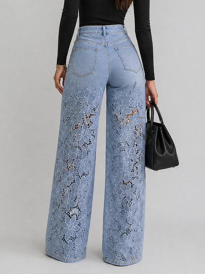 Kaliora - Wide-Leg-Jeans mit floraler Spitze