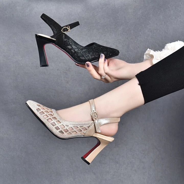 Delyse - Premium-Blockabsatz-Pumps