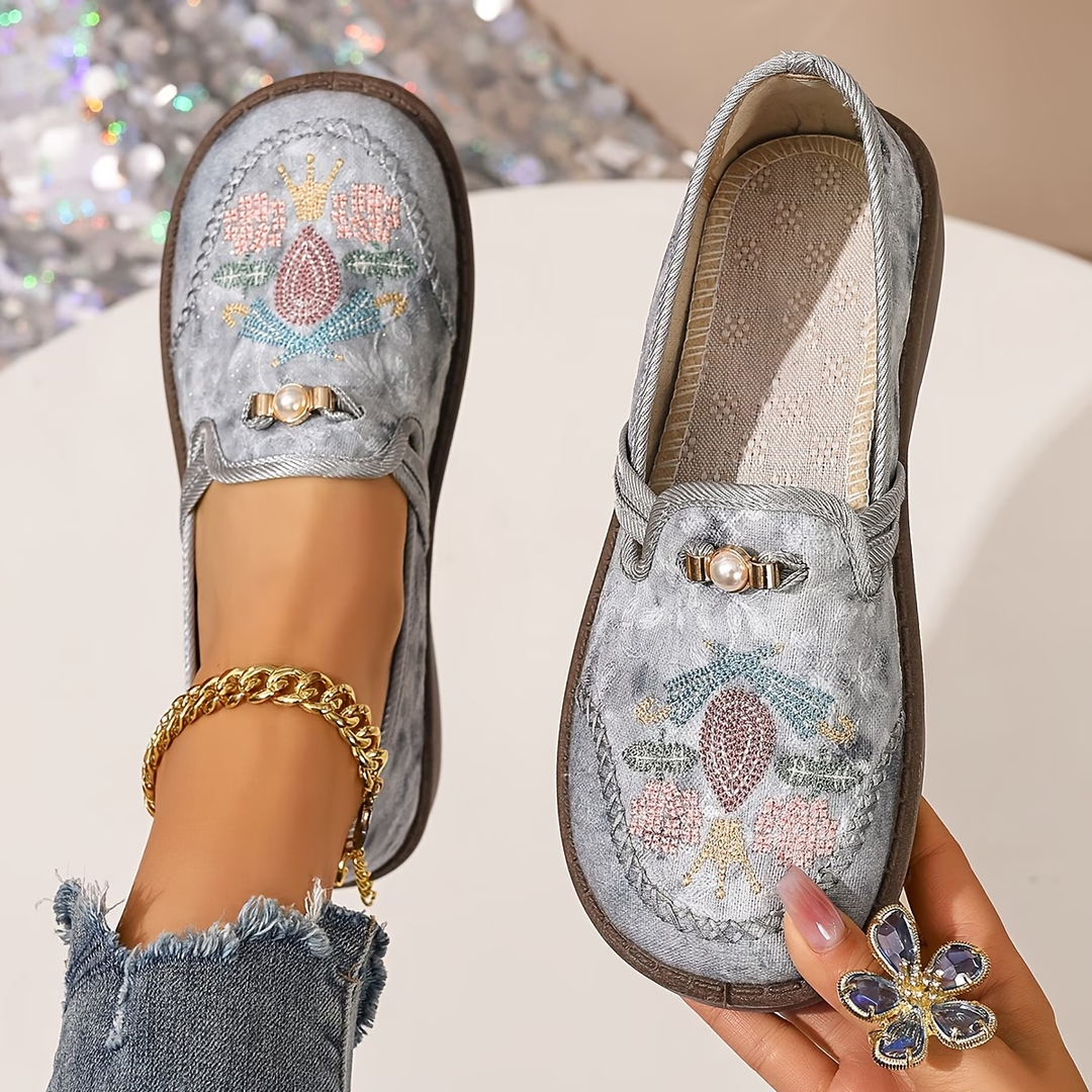 Juniper - Bestickte Slipper