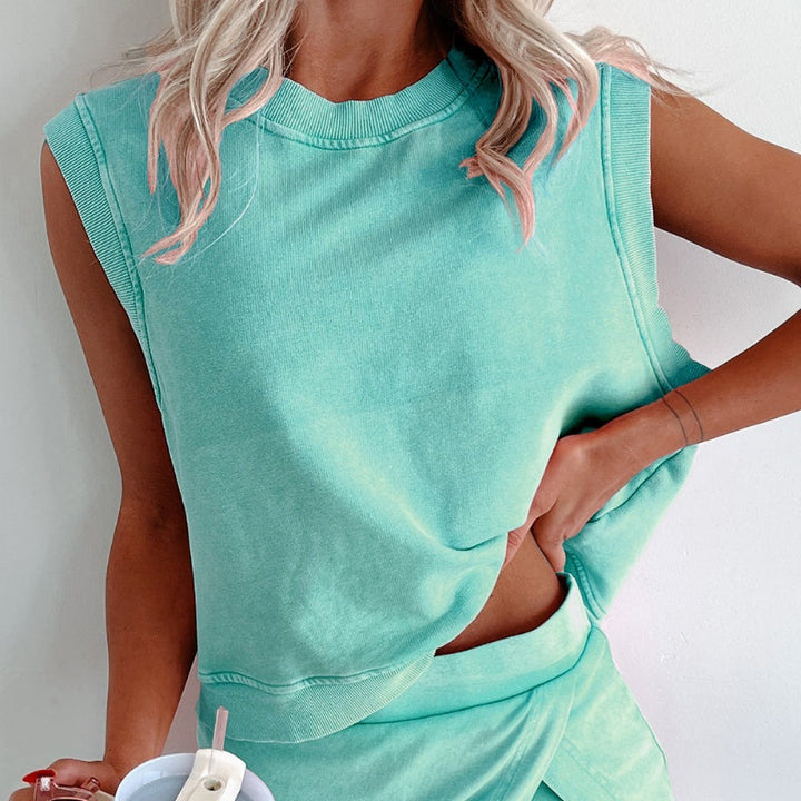 Jillian - Set aus ärmellosem Loungewear-Top und Skort