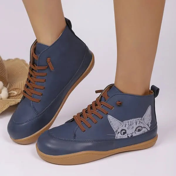 Zorelle - Bequeme Katzenmotiv-Stiefeletten