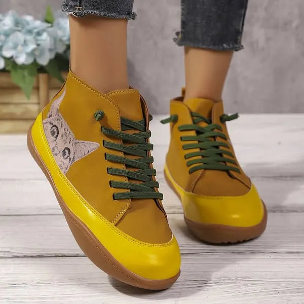 Zorelle - Bequeme Katzenmotiv-Stiefeletten