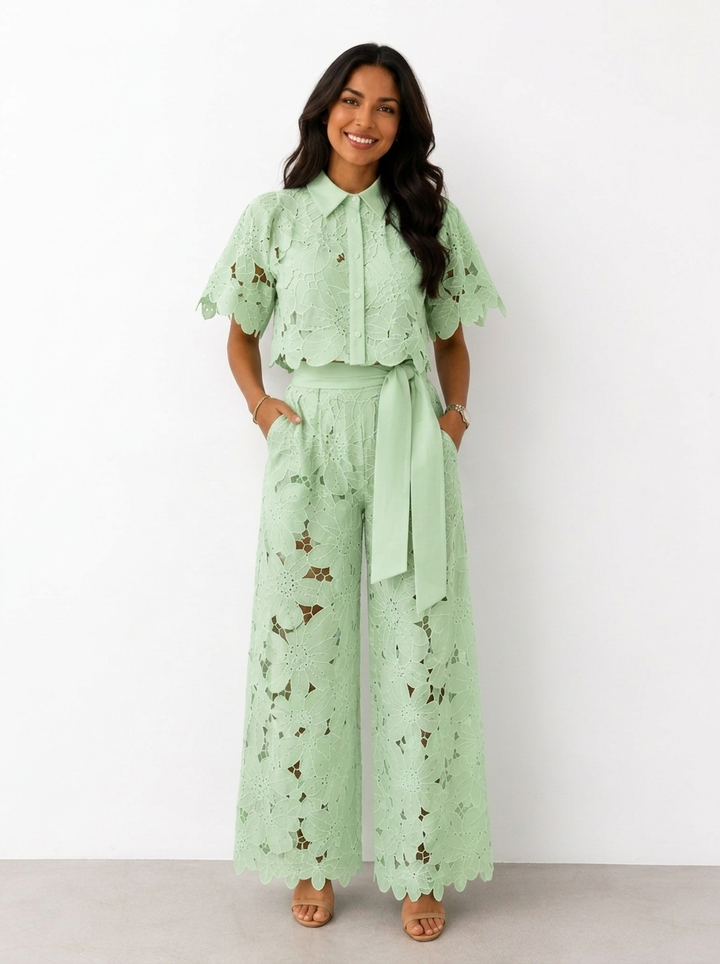Avalina - Zweiteiler aus Bluse und Hose mit weicher Haptik