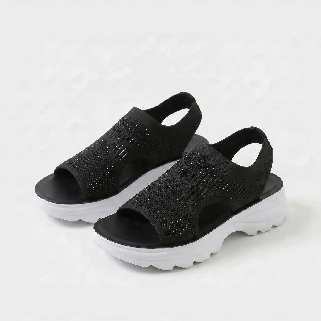 Joelle - atmungsaktive, gepolsterte Sandalen