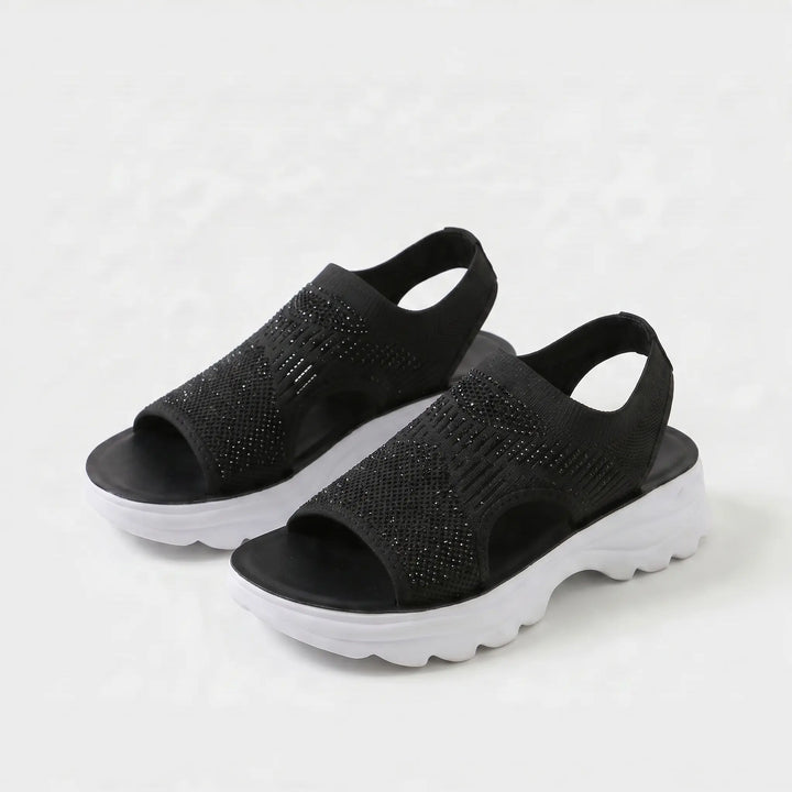 Joelle - atmungsaktive, gepolsterte Sandalen