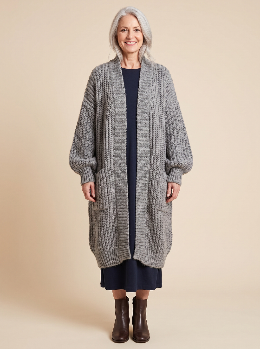 Rosalienne - Lang geschnittener Soft-Touch-Cardigan