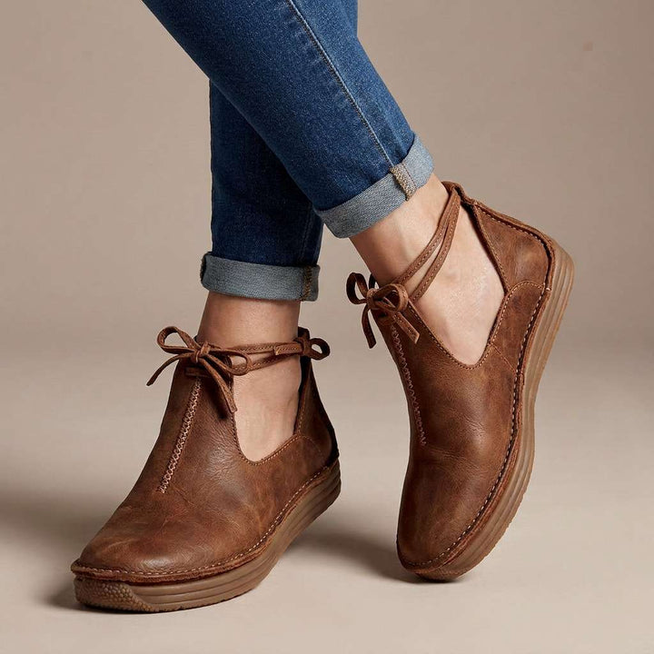 Delaina - Vintage-Lederschnürer