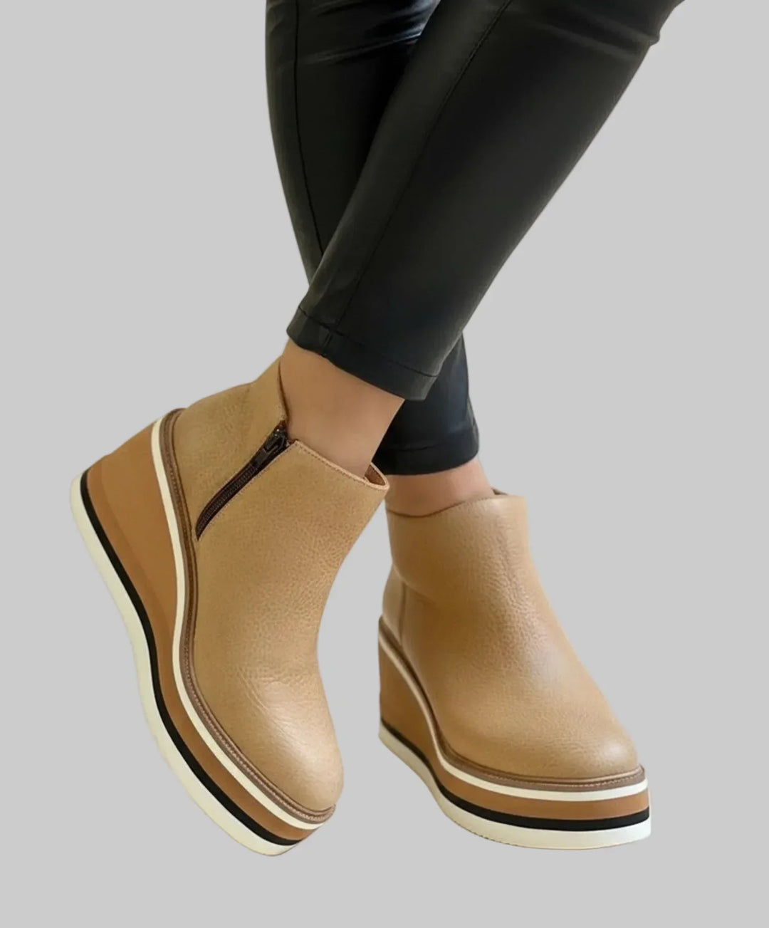 Fayloria - Bequeme Keilabsatz-Stiefeletten