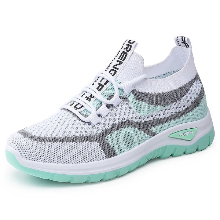 Xarae - leichte, gedämpfte Laufschuhe mit Schnürung