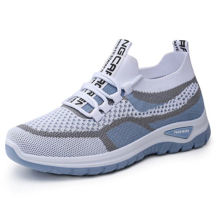 Xarae - leichte, gedämpfte Laufschuhe mit Schnürung