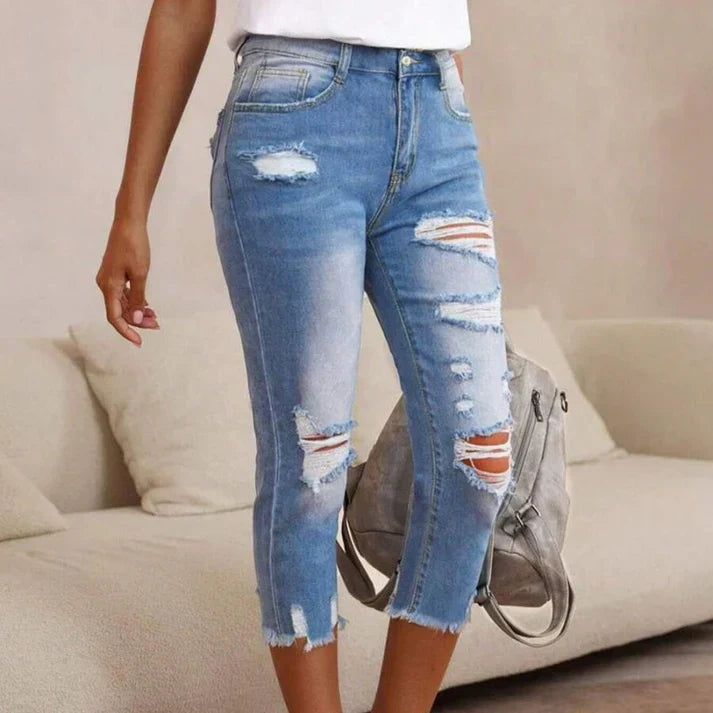 Delina - Ripped-Jeans